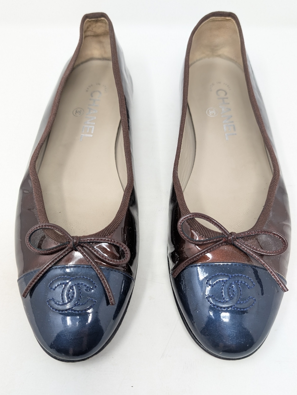 Chanel CC Patent Leather Ballet Flats Brown Blue Size 39.5